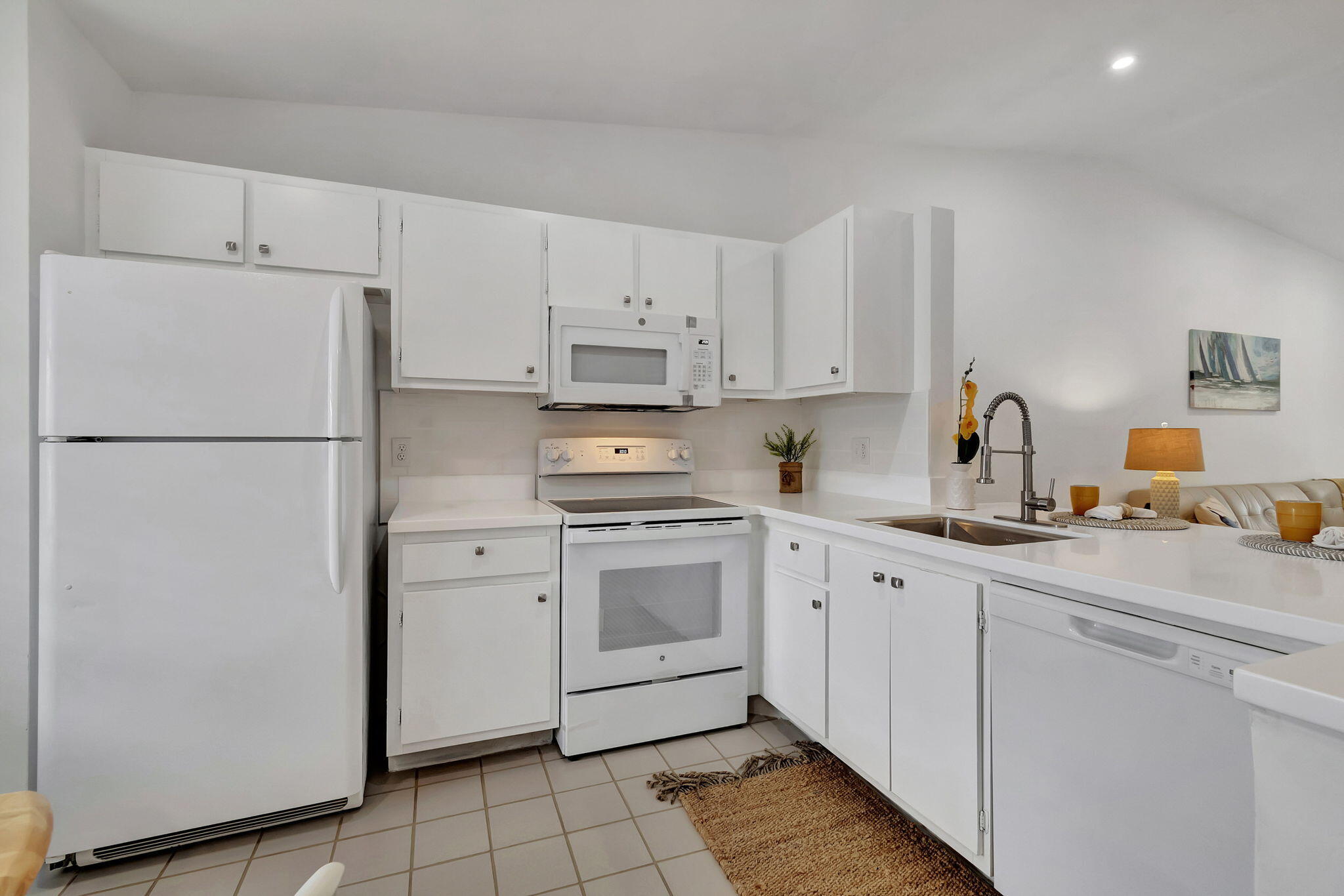 8625 Dreamside Lane Boca Raton, FL 33496 - Photo 16 of 60 KITCHEN