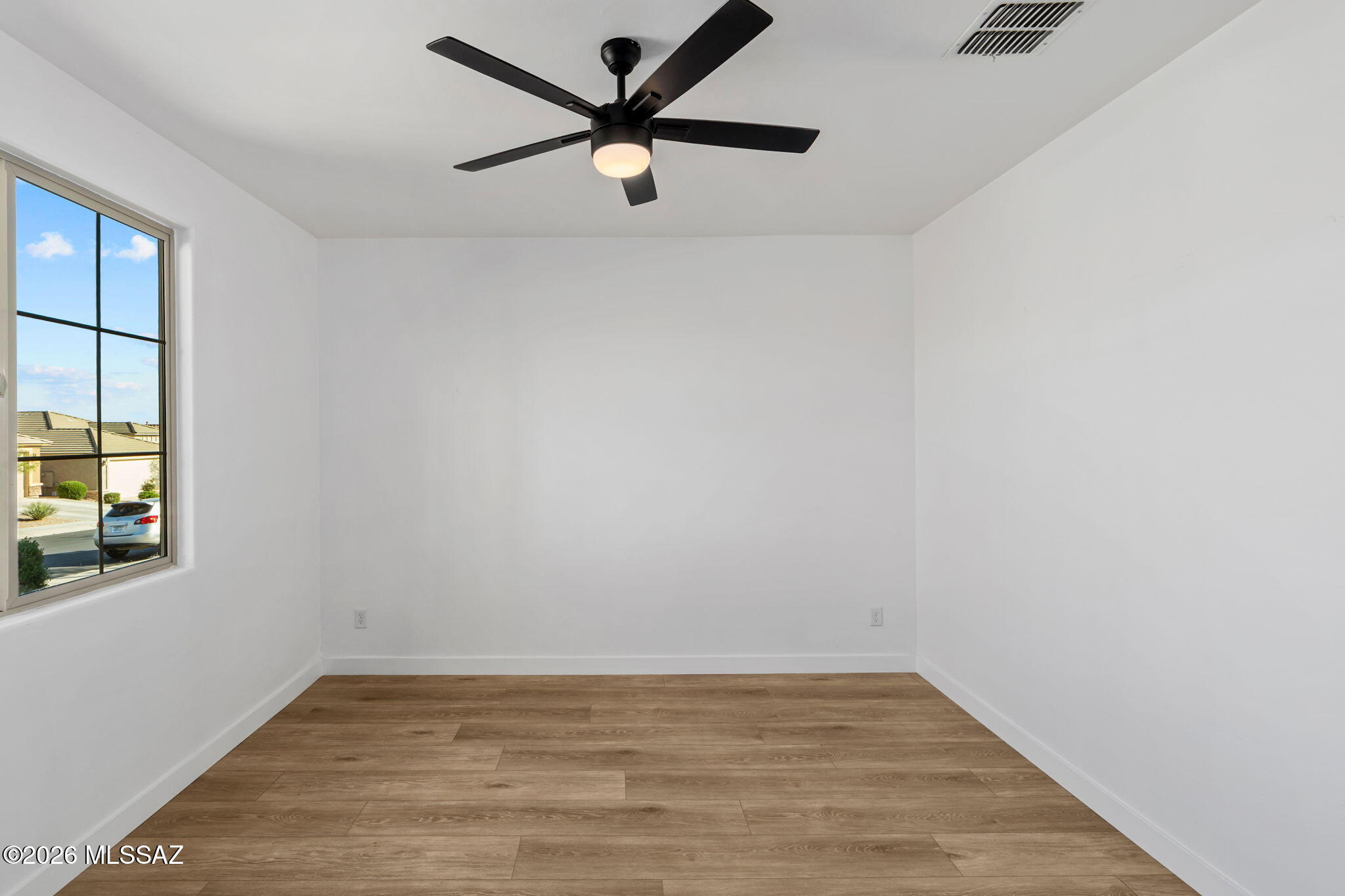 11955 North Raphael Way Tucson, AZ 85742 - Photo 7 of 49 12-web-or-mls-11955 N Raphael Way - MLS