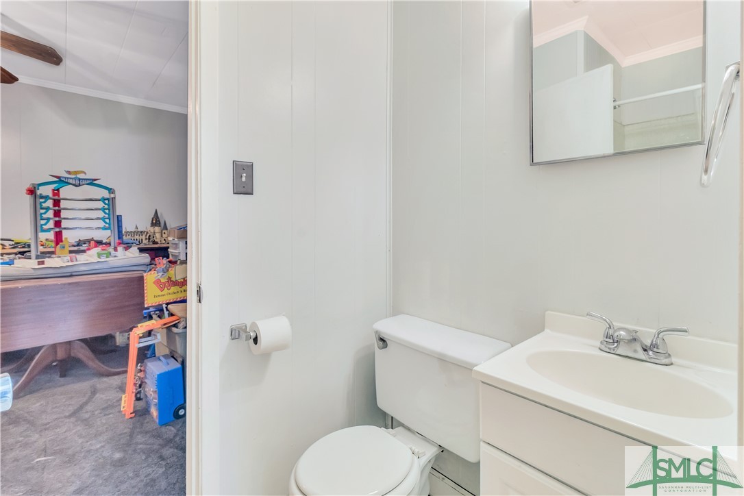 402 North Ash Street Springfield, GA 31329 - Photo 32 of 43 Bath 3