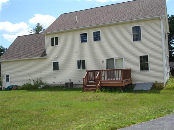 19 Redgate Road Dracut, MA 01826 - Photo 16 of 17 Gallery Image 16