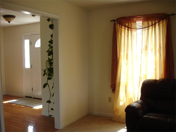 19 Redgate Road Dracut, MA 01826 - Photo 9 of 17 Gallery Image 9