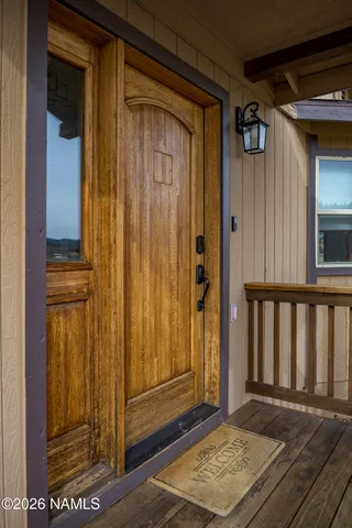 $1,225,000 | 8330 West Suzette Lane, Flagstaff, AZ 86001