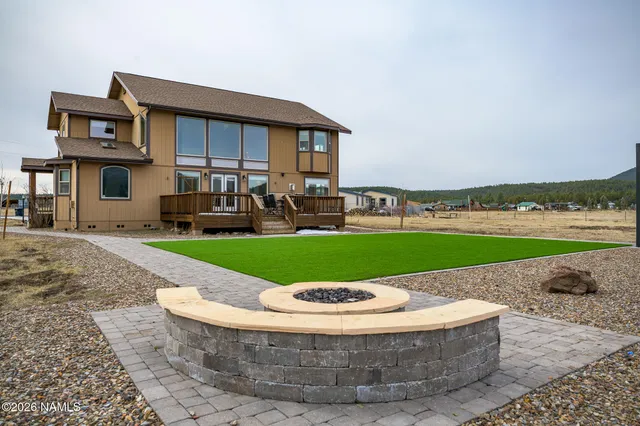 $1,225,000 | 8330 West Suzette Lane, Flagstaff, AZ 86001