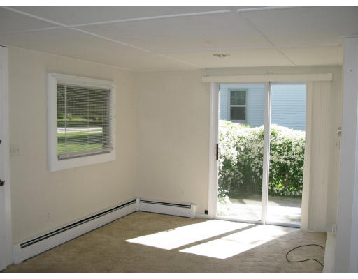 265 Long Highway Little Compton, RI 02837 - Photo 15 of 17 Gallery Image 15