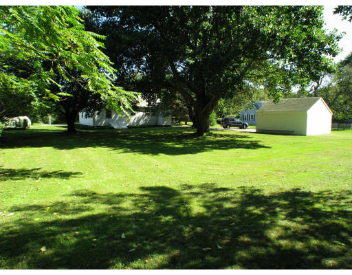265 Long Highway Little Compton, RI 02837 - Photo 5 of 17 Gallery Image 5