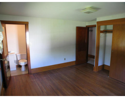 265 Long Highway Little Compton, RI 02837 - Photo 10 of 17 Gallery Image 10