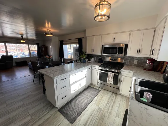 $298,000 | 709 West Jackson Avenue, Riverton, WY 82501