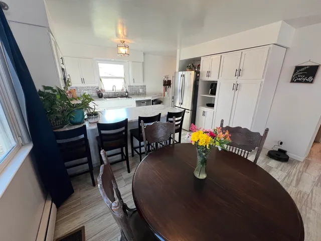 $298,000 | 709 West Jackson Avenue, Riverton, WY 82501