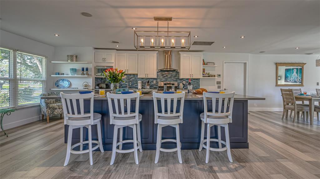 500 Schooner Lane Longboat Key, FL 34228 - Photo 15 of 75