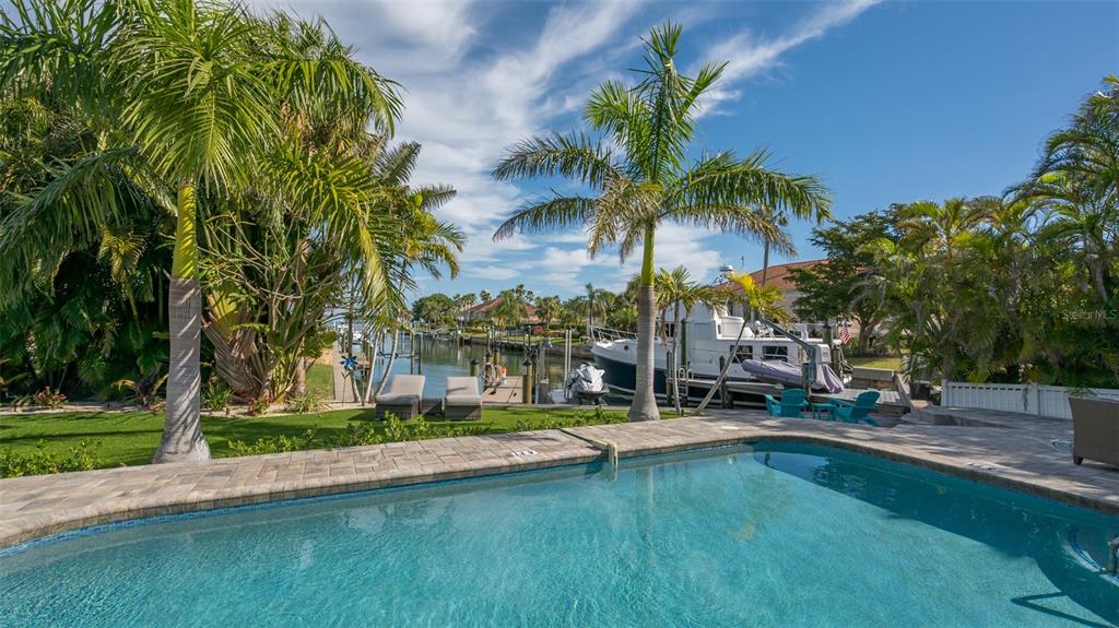 500 Schooner Lane Longboat Key, FL 34228 - Photo 49 of 75