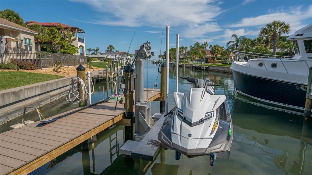 500 Schooner Lane Longboat Key, FL 34228 - Photo 58 of 75