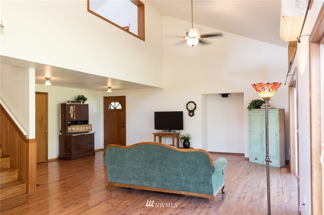 18821 Joselyn Road Southwest Rochester, WA 98579 - Photo 11 of 40 Gallery Image 11
