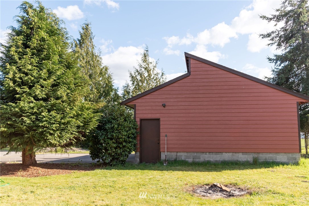 18821 Joselyn Road Southwest Rochester, WA 98579 - Photo 5 of 40 Gallery Image 5