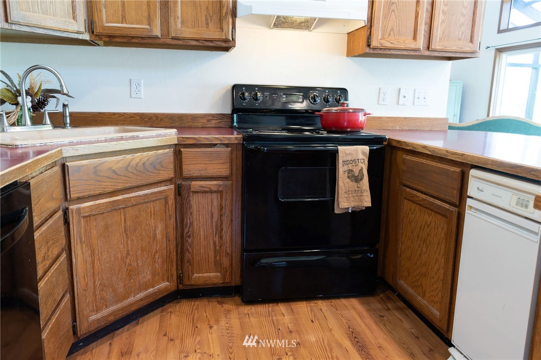 18821 Joselyn Road Southwest Rochester, WA 98579 - Photo 9 of 40 Gallery Image 9
