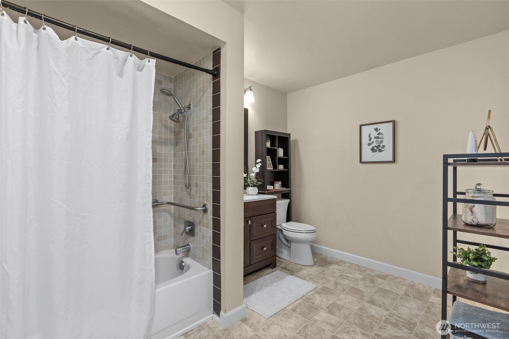 2001 East Yesler Way, Unit 46 Seattle, WA 98122 - Photo 14 of 20 a bathroom with a bathtub and a shower
