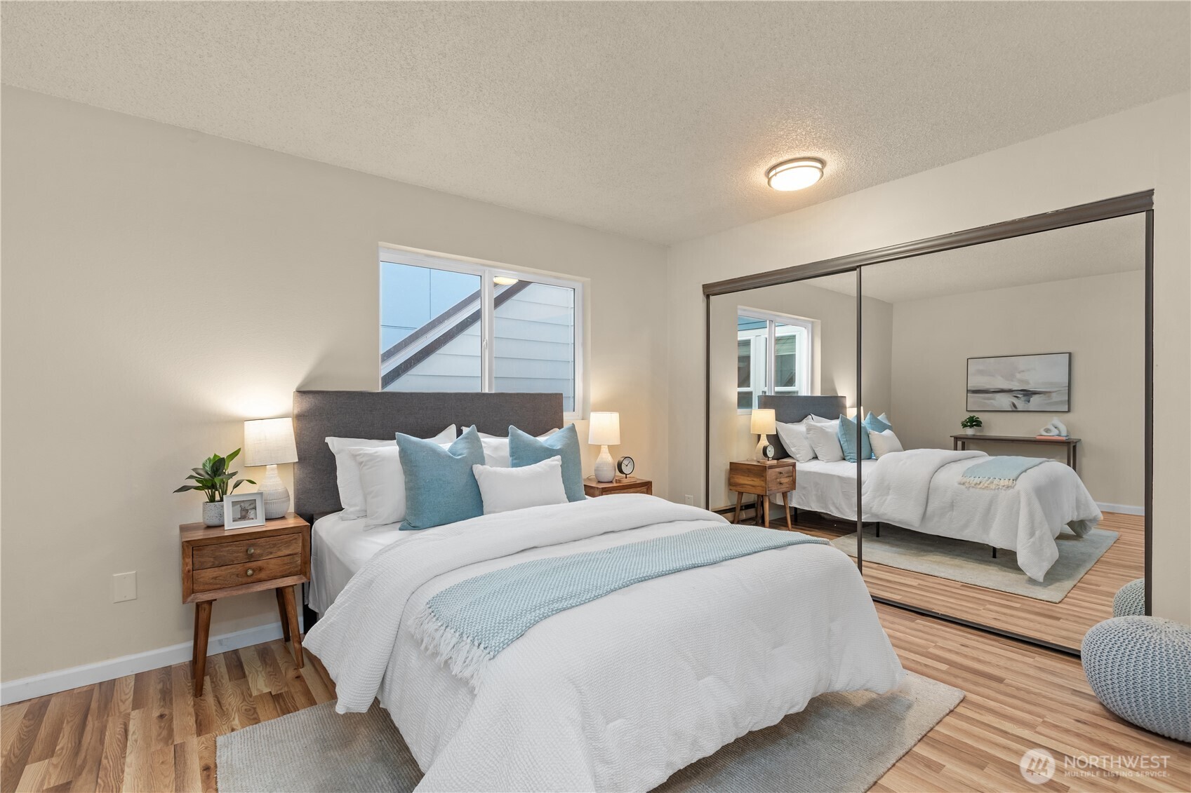 2001 East Yesler Way, Unit 46 Seattle, WA 98122 - Photo 15 of 38