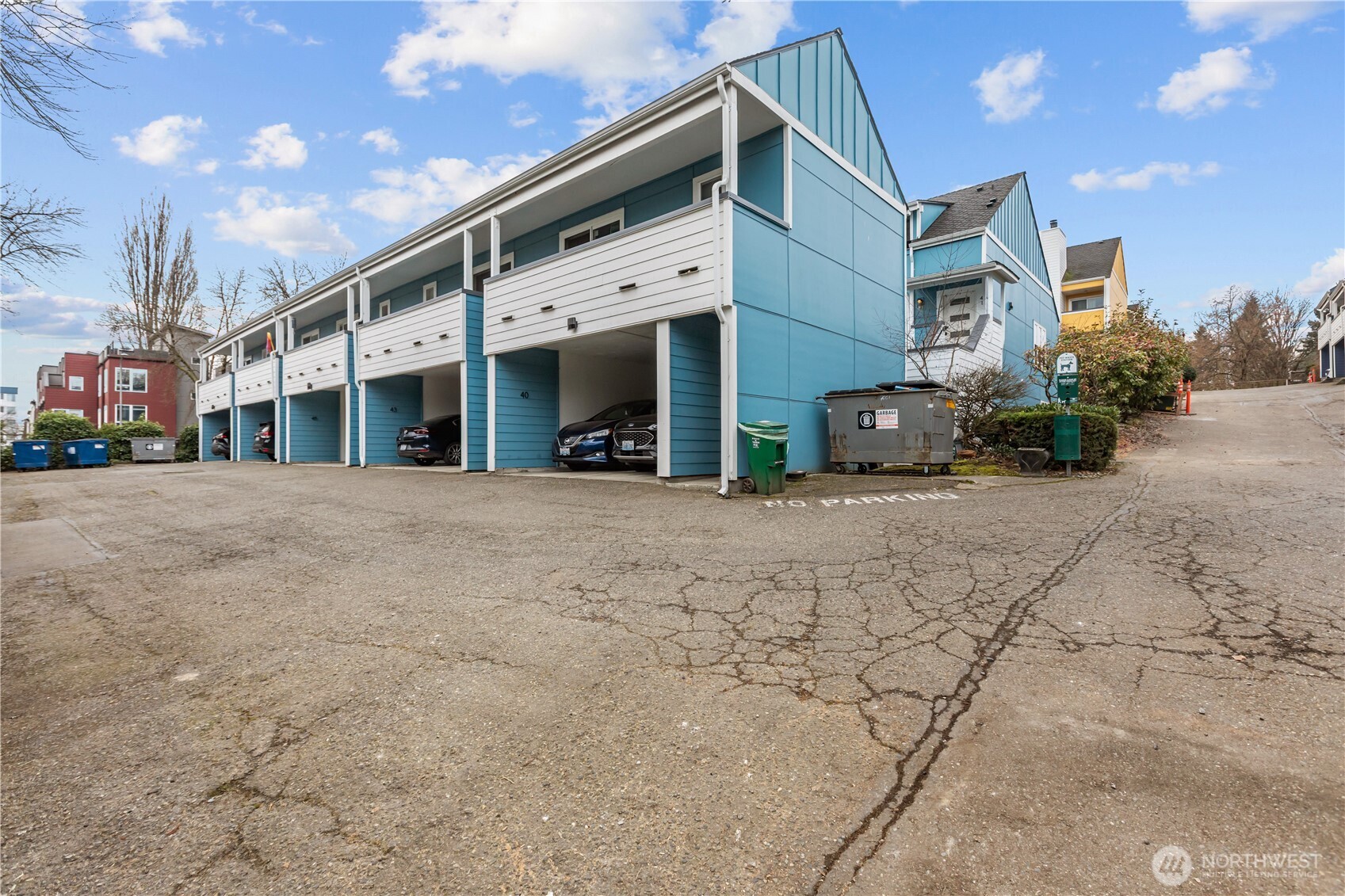 2001 East Yesler Way, Unit 46 Seattle, WA 98122 - Photo 32 of 38