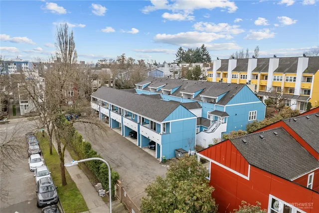 $399,900 | 2001 East Yesler Way, Unit 46, Seattle, WA 98122