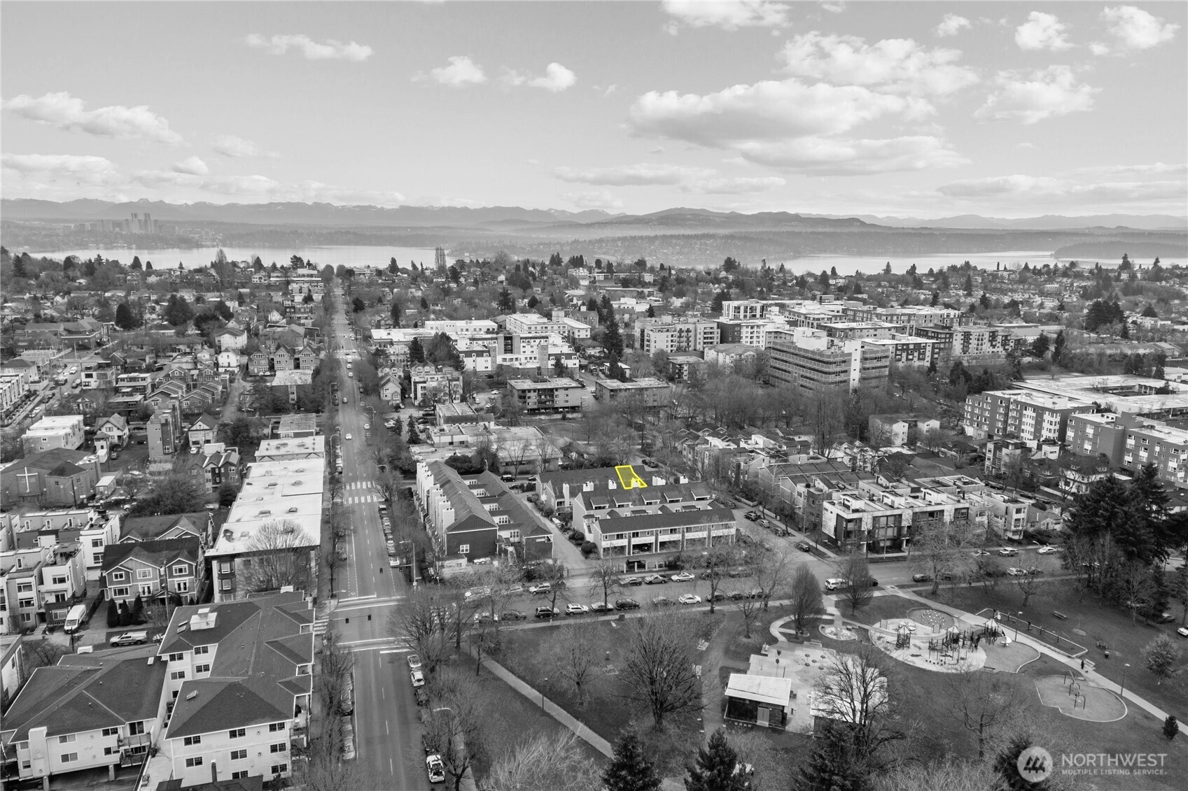 2001 East Yesler Way, Unit 46 Seattle, WA 98122 - Photo 35 of 38