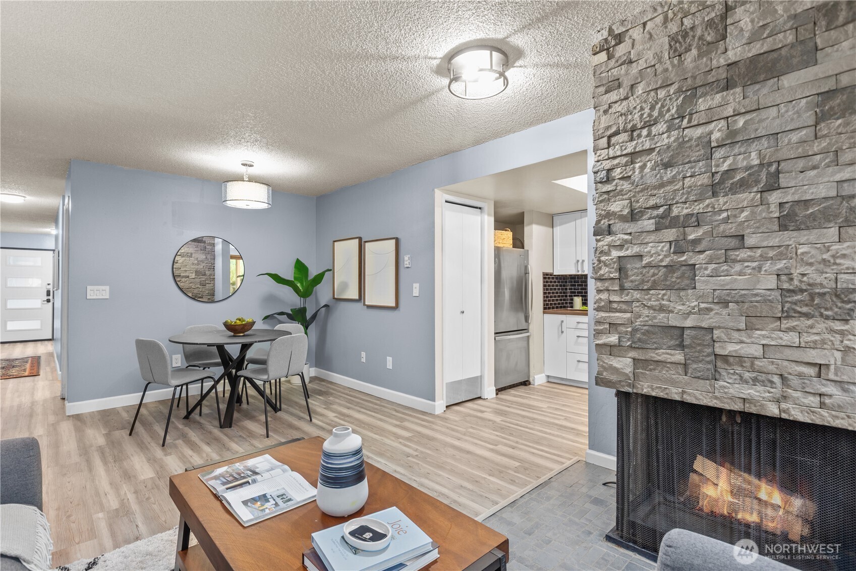 2001 East Yesler Way, Unit 46 Seattle, WA 98122 - Photo 5 of 38