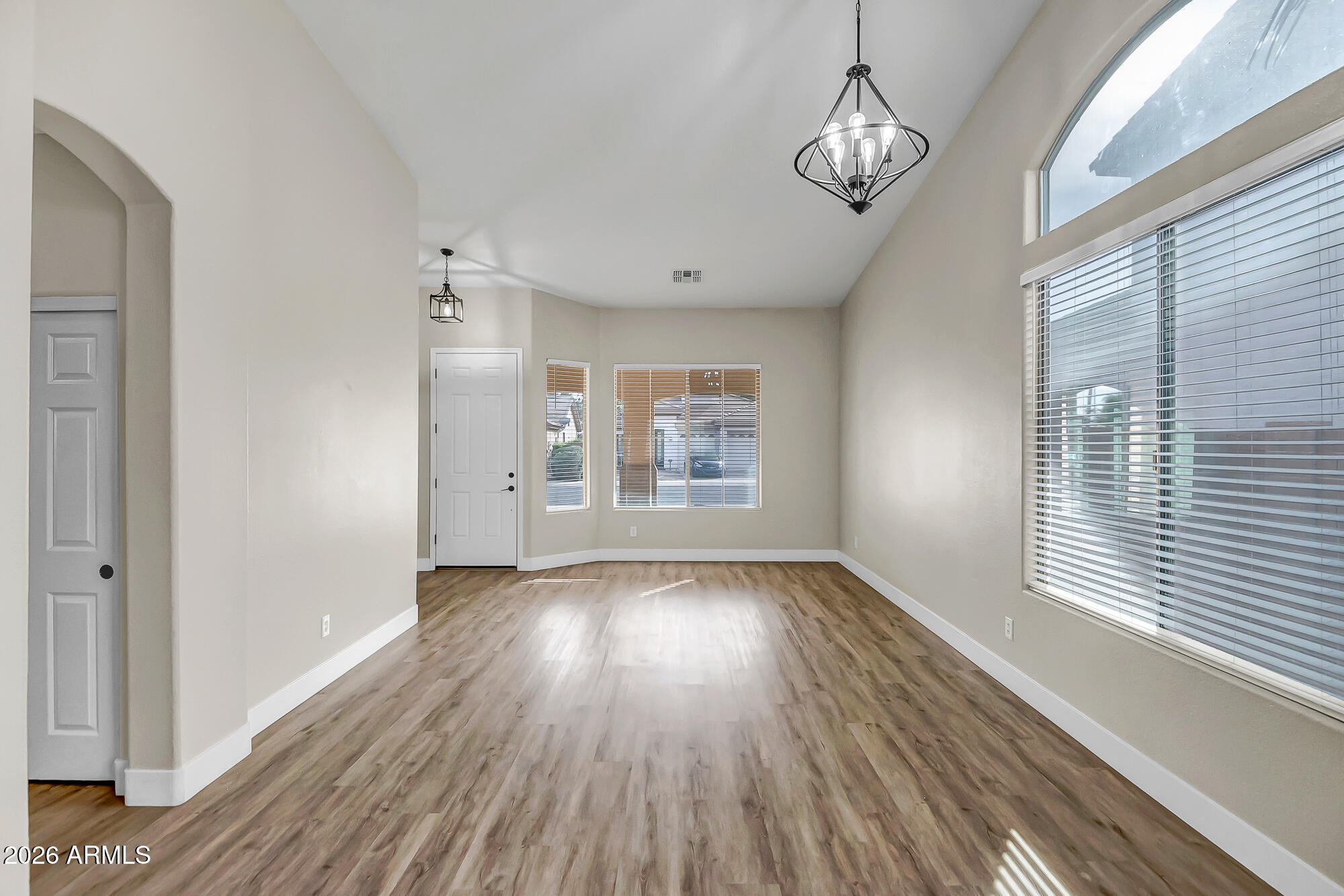 14456 West Boca Raton Road Surprise, AZ 85379 - Photo 3 of 29 DSC_7094