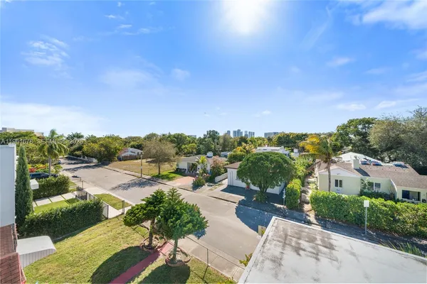 $4,750 | 11 Northeast 51st Street, Unit 3, Miami, FL 33137