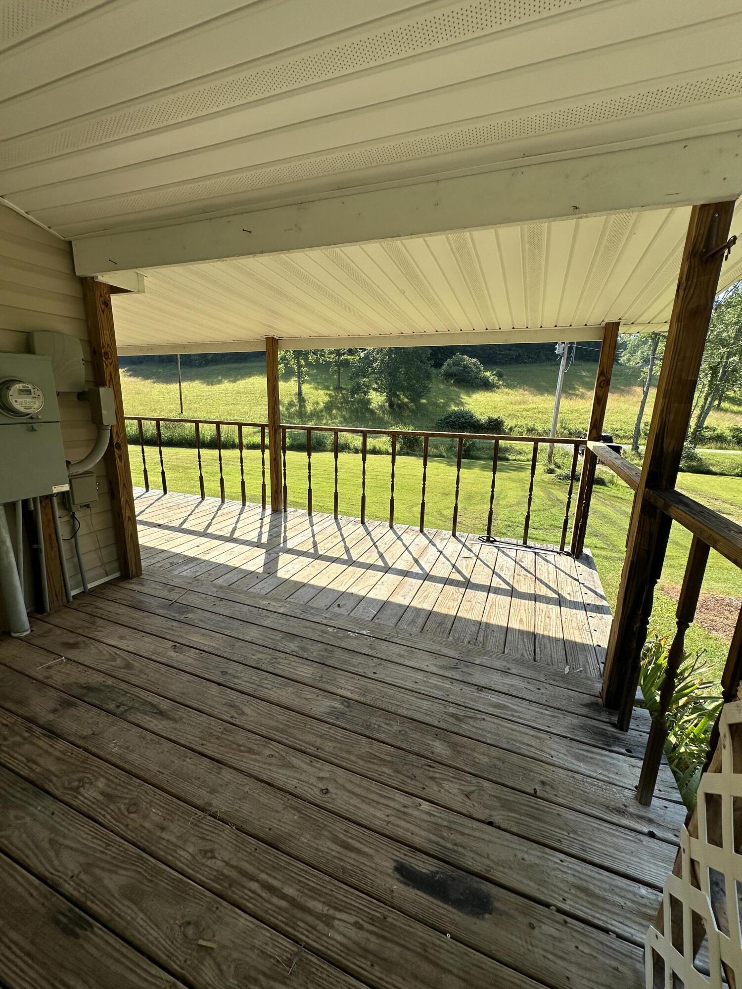 325 Seals Road Annville, KY 40402 - Photo 52 of 69 IMG_8615