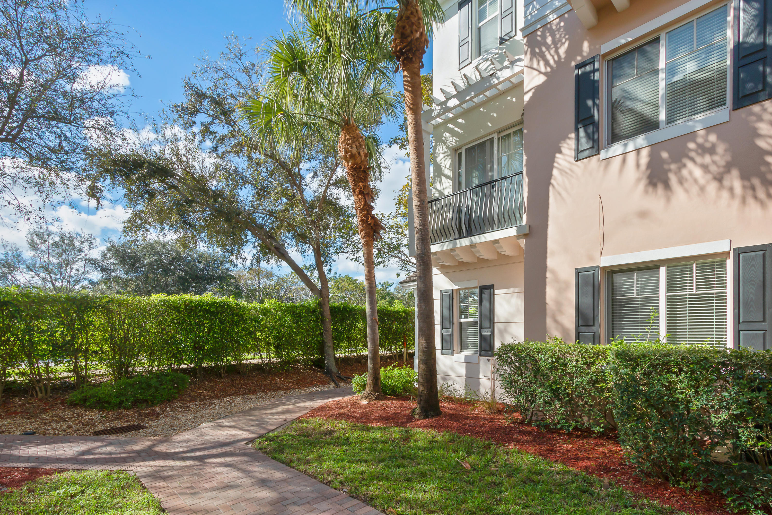 3649 Northwest 5th Terrace Boca Raton, FL 33431 - Photo 5 of 35 003-3649NW5thTer-BocaRaton-FL-full