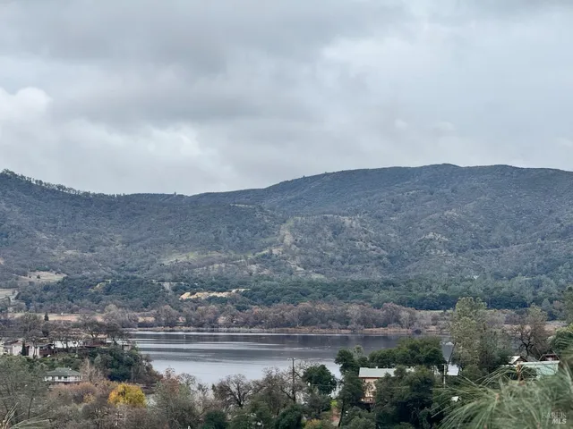 $3,000 | 12336 Mountain View Drive, Clearlake Oaks, CA 95423