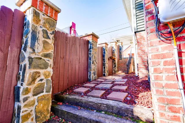 a view of yard with car parked