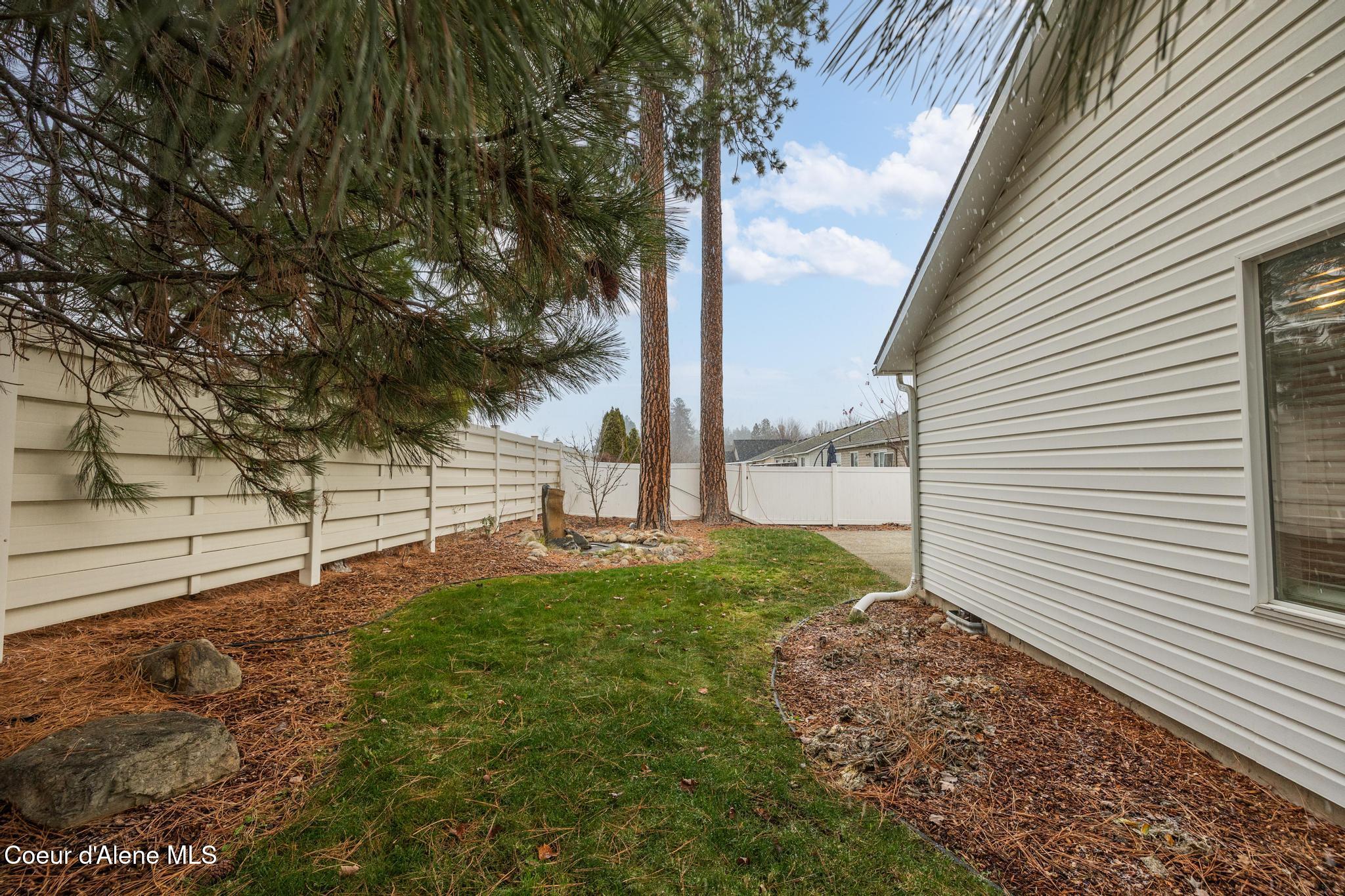 5439 Steamboat Bend Post Falls, ID 83854 - Photo 30 of 36 IMG_1205-Edit