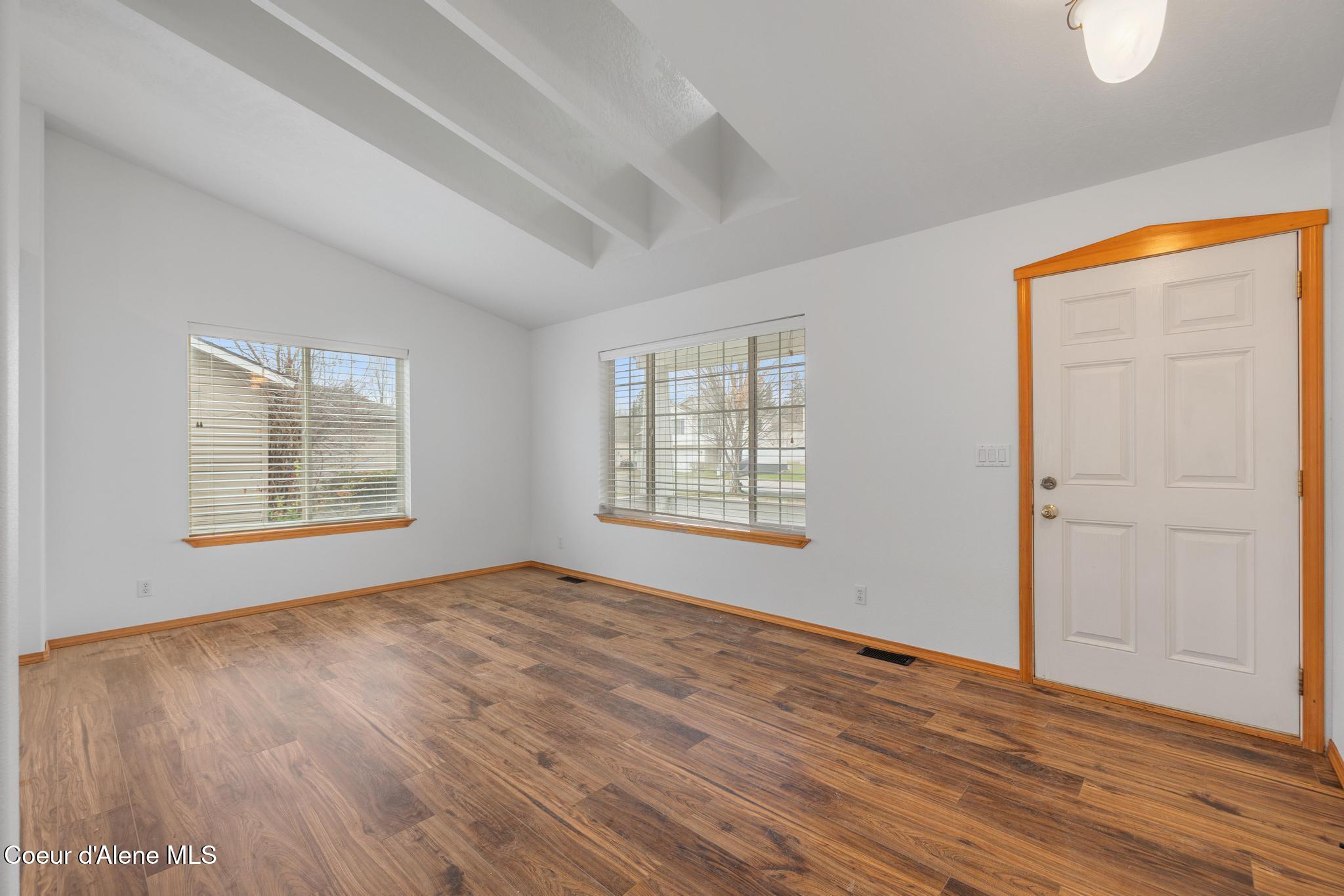 5439 Steamboat Bend Post Falls, ID 83854 - Photo 6 of 36 IMG_1078