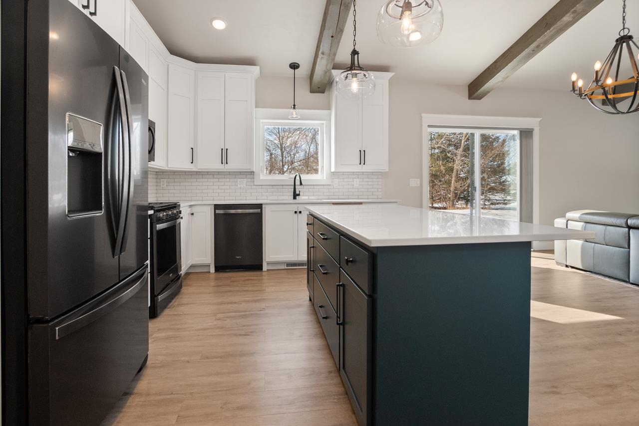 2757 County Rd EE Abrams, WI 54101 - Photo 13 of 48