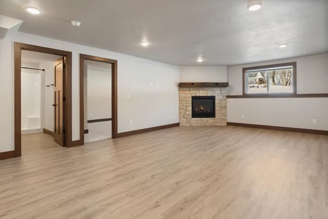 $418,400 | 2757 County Rd EE, Abrams, WI 54101