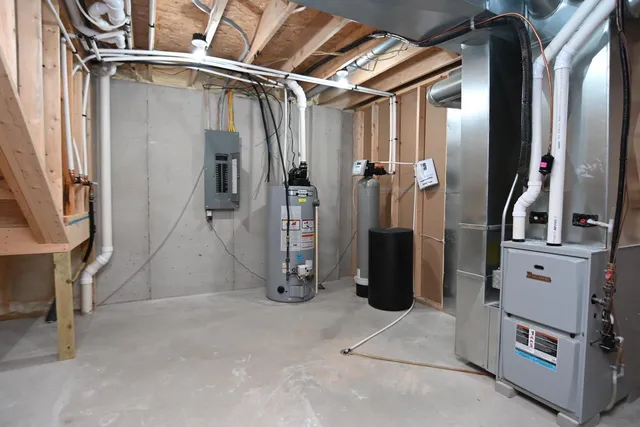 $418,400 | 2757 County Rd EE, Abrams, WI 54101