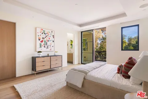 $29,750,000 | 9951 Liebe Drive, Beverly Hills, CA 90210