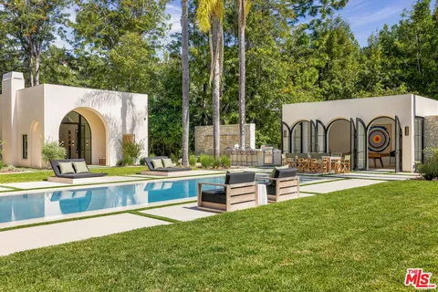 $29,750,000 | 9951 Liebe Drive, Beverly Hills, CA 90210