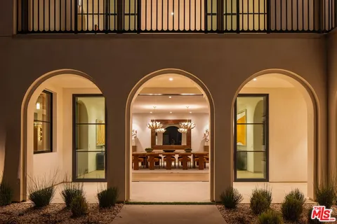 $29,750,000 | 9951 Liebe Drive, Beverly Hills, CA 90210