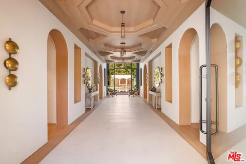 $29,750,000 | 9951 Liebe Drive, Beverly Hills, CA 90210