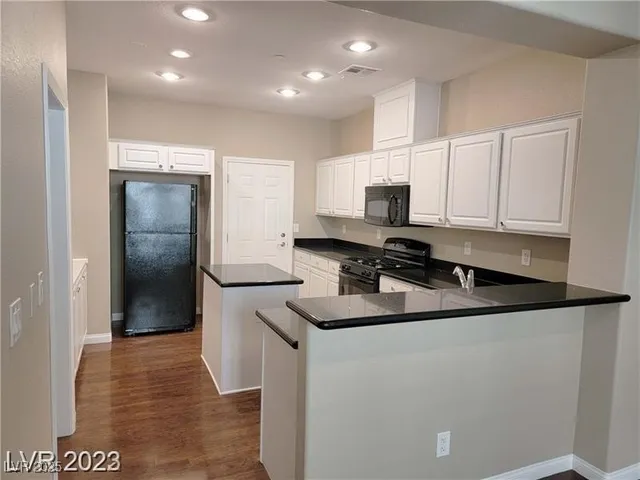 $1,950 | 8455 Classique Avenue, Unit 103, Las Vegas, NV 89178