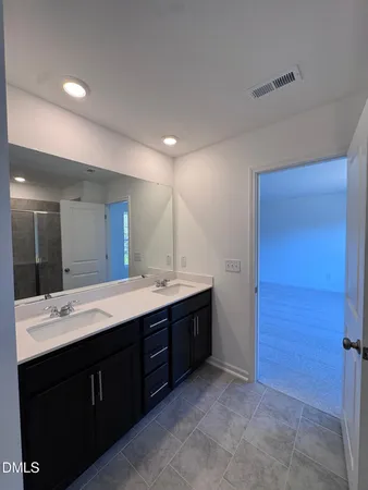 $2,095 | 524 Venetian Drive, Sanford, NC 27330