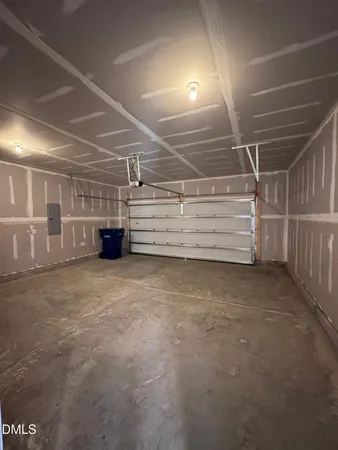 $2,095 | 524 Venetian Drive, Sanford, NC 27330