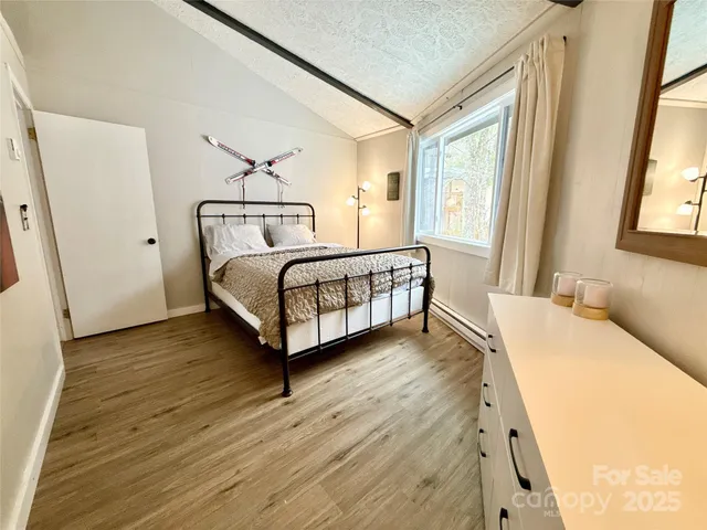 $599,000 | 109 Beechwood Lane, Beech Mountain, NC 28604