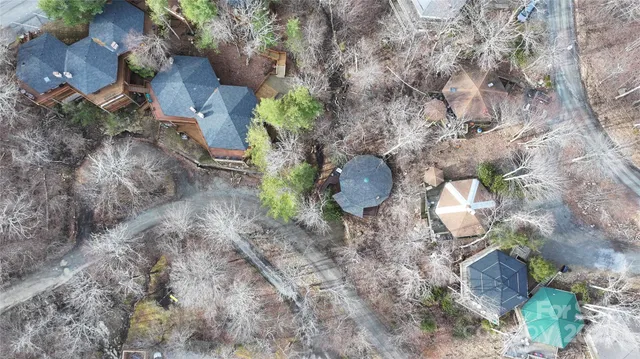 $599,000 | 109 Beechwood Lane, Beech Mountain, NC 28604