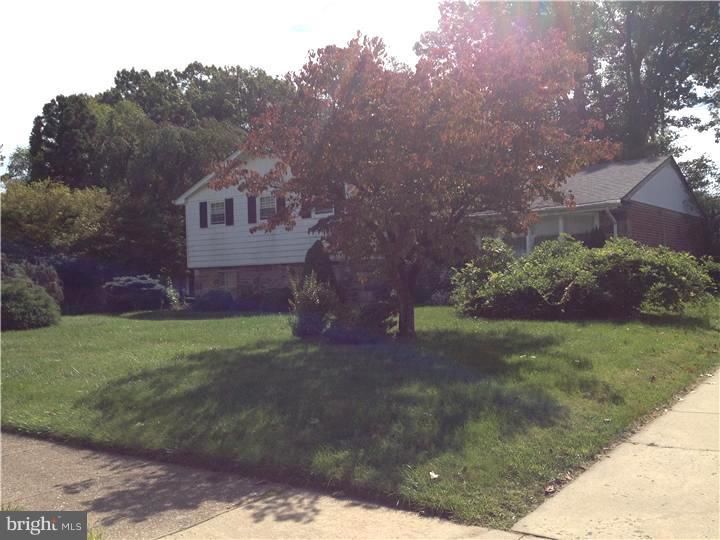 110 Flagstaff Road Philadelphia, PA 19115 - Photo 2 of 21 Exterior Front