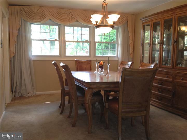 110 Flagstaff Road Philadelphia, PA 19115 - Photo 6 of 21 Dining Room