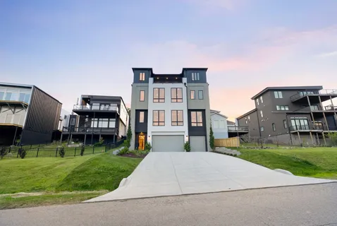 $1,799,999 | 302 33rd Avenue North, Nashville, TN 37209