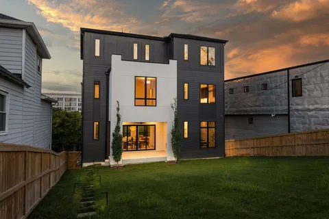 $1,799,999 | 302 33rd Avenue North, Nashville, TN 37209