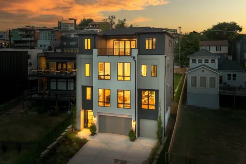 $1,799,999 | 302 33rd Avenue North, Nashville, TN 37209