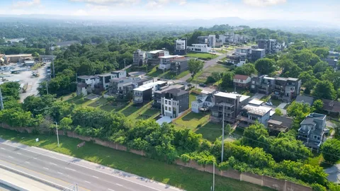 $1,799,999 | 302 33rd Avenue North, Nashville, TN 37209